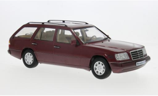 Diecast model cars Mercedes Classe E Kombi T-Modell (S124) red 1995 1/18 Triple 9 Collection