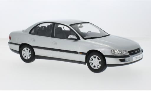Diecast model cars Opel Omega B Base B silver 1996 1/18 Triple 9 Collection