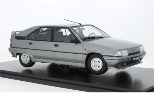 Diecast model cars Citroen BX GTI d 1990 1/18 Triple 9 Collection