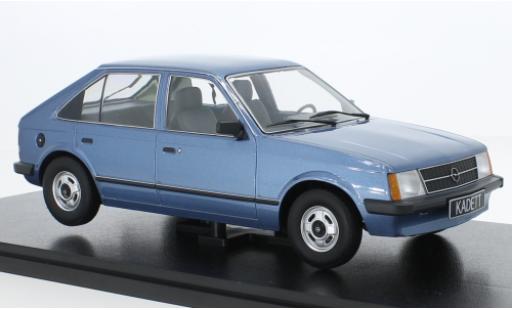 Diecast model cars Opel Kadett D Base D metallise blue 1/18 Triple 9 Collection