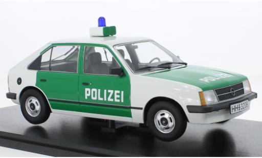 Diecast model cars Opel Kadett D Base D police 1/18 Triple 9 Collection