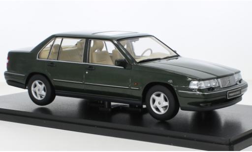 Diecast model cars Volvo 960 Base metallise green 1996 1/18 Triple 9 Collection