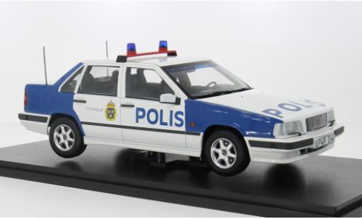 Diecast model cars Volvo 850 Base 1993 Police Sweden 1/18 Triple 9 Collection