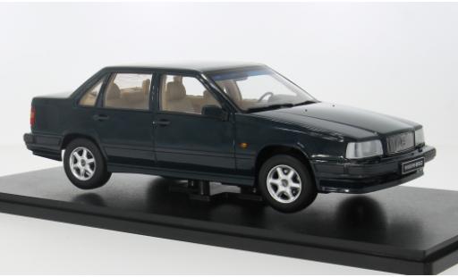 Diecast model cars Volvo 850 Base green 1993 1/18 Triple 9 Collection