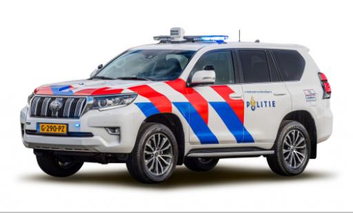 Diecast model cars Toyota Land Cruiser Prado Politie (NL) 2018 1/43 Vitesse