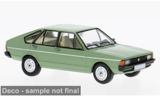 Diecast model cars Volkswagen Passat B1 green 1977 1/87 PCX87