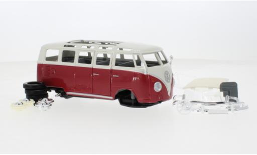 Diecast model cars Volkswagen T1 Base Samba red/white 1/24 Maisto