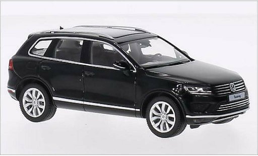 Volkswagen Touareg Base 1/43 Herpa II black 2014 diecast model cars