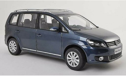 Volkswagen Touran Base 1/18 Paudi TSI blue 2011 diecast model cars