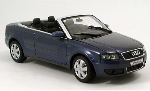 Diecast model cars Audi A4 cabriolet Convertible dkl.-blue 2002 1/18 Welly