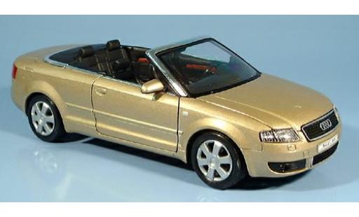 Diecast model cars Audi A4 berline met. gold 2003 1/24 Welly