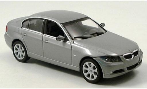 Diecast model cars Bmw 330 berline i silver 1/43 Welly