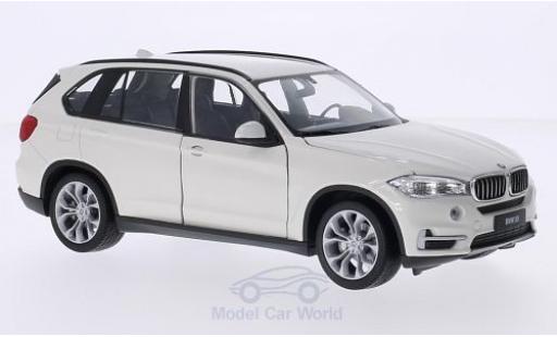 Diecast model cars Bmw X5 suv (F15) white 1/24 Welly