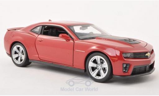 Diecast model cars Chevrolet Camaro ZL1 red 2012 1/24 Welly