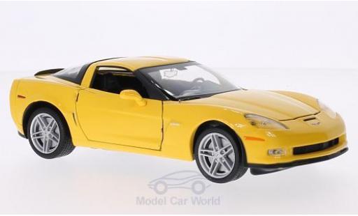 Diecast model cars Chevrolet Corvette Z06 (C5) yellow 2007 1/24 Welly