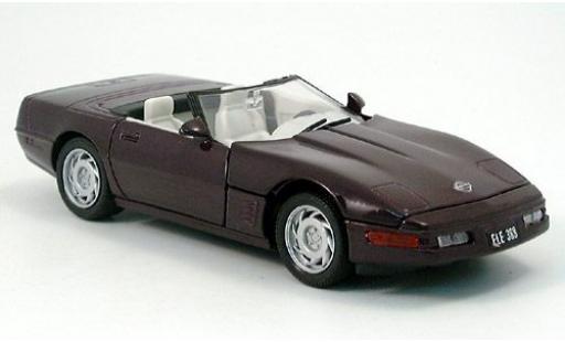 Diecast model cars Chevrolet Corvette Coupe dk. purple 1995 1/24 Welly