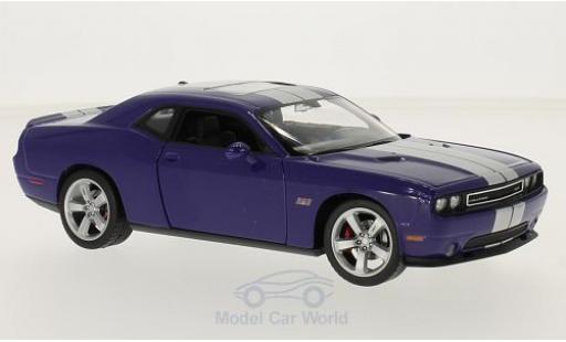 Diecast model cars Dodge Challenger SRT purple/grey 2012 1/24 Welly