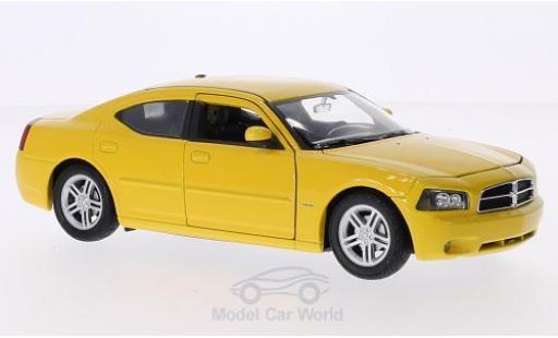 Diecast model cars Dodge Charger 2006 R/T yellow 1/24 Welly