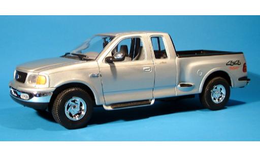 Diecast model cars Ford F-150 Pickup 50 Flareside Supercab Pick Up silver 1999 1/18 Welly