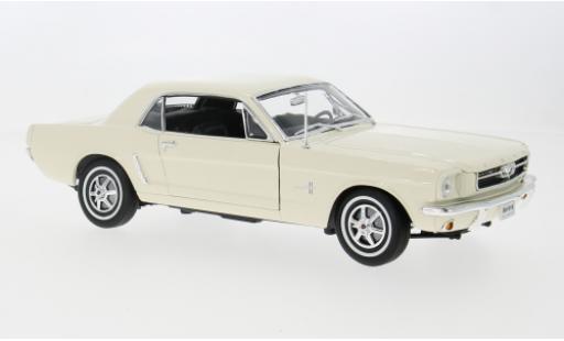 Diecast model cars Ford Mustang Hardtop white 1964 1/18 Welly