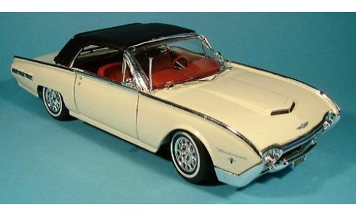 Diecast model cars Ford Thunderbird Bullet Bird Roadster white 1962 1/18 Welly