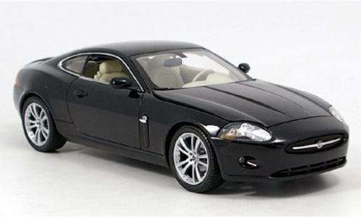 Diecast model cars Jaguar XK 150 Coupe black 1/18 Welly