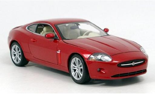 Diecast model cars Jaguar XK Base Coupe red 1/18 Welly