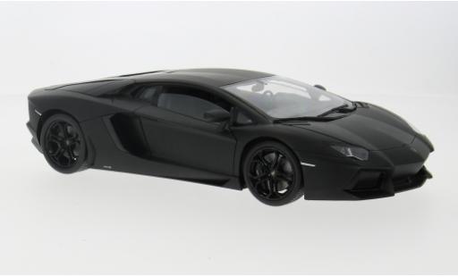 Diecast model cars Lamborghini Aventador LP 700-4 black 2011 1/18 Welly