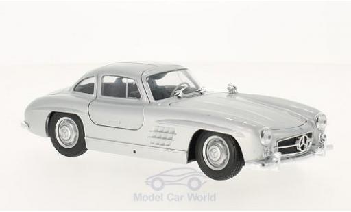 Diecast model cars Mercedes 300 Base SL (W198) grey 1/24 Welly