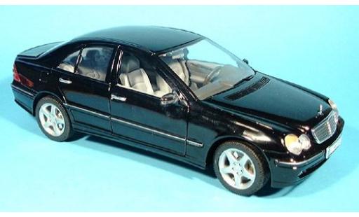 Diecast model cars Mercedes Classe C Base black 2001 1/18 Welly