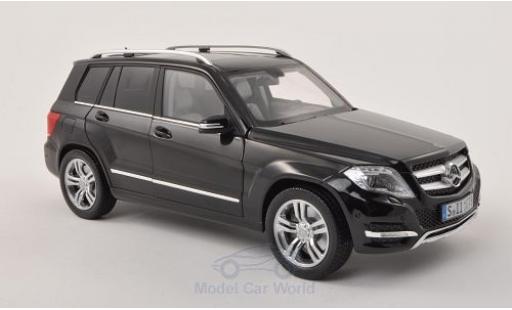 Diecast model cars Mercedes Classe GLK GTA Edition black 2013 without Vitrine 1/18 Welly