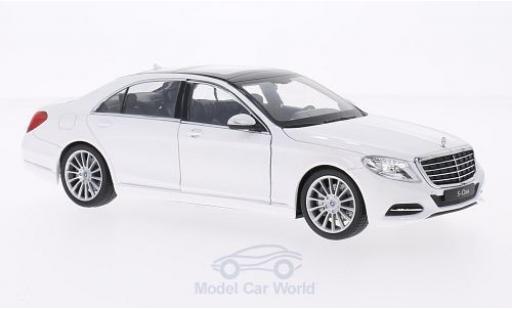 Diecast model cars Mercedes Classe S Base (W222) white 2013 1/24 Welly