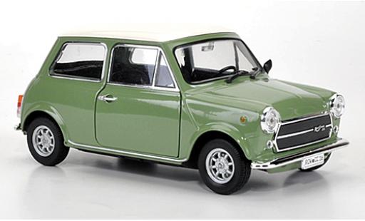 Diecast model cars Mini Cooper Base 1300 green/white LHD 1974 1/24 Welly