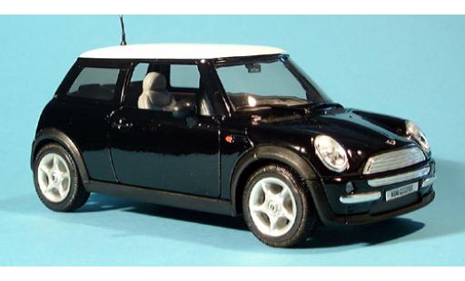 Diecast model cars Mini Cooper Base black 1/24 Welly