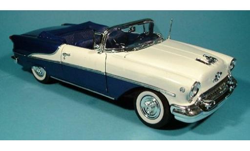 Diecast model cars Oldsmobile Super 88 Base blue-white 1955 1/18 Welly