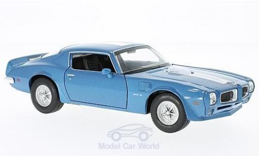 Diecast model cars Pontiac Firebird 1972 Trans Am blue/white 1/24 Welly
