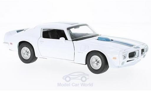 Diecast model cars Pontiac Firebird 1972 Trans Am white/blue 1/24 Welly
