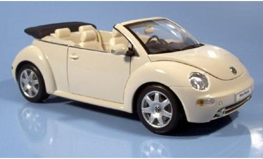 Diecast model cars Volkswagen New Beetle Cabriolet Convertible beige 2003 1/18 Welly