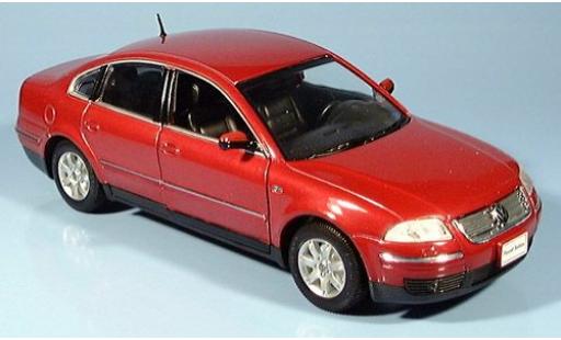 Diecast model cars Volkswagen Passat B5 Limousine met. red 2001 1/24 Welly