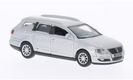 Diecast model cars Volkswagen Passat B6 Variant grey 2008 1/87 Welly