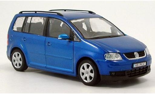 Diecast model cars Volkswagen Touran Base (ohne Farbangabe) 2004 1/24 Welly