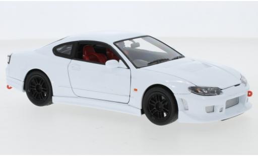 Diecast model cars Nissan Silvia S15 () tuning white RHD 1/24 Welly