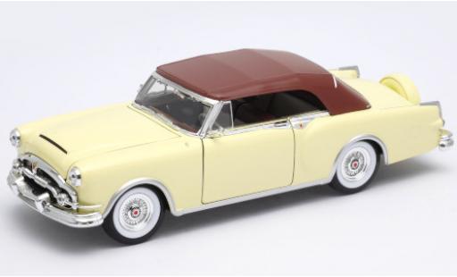 Diecast model cars Packard Caribbean Base beige 1953 1/24 Welly