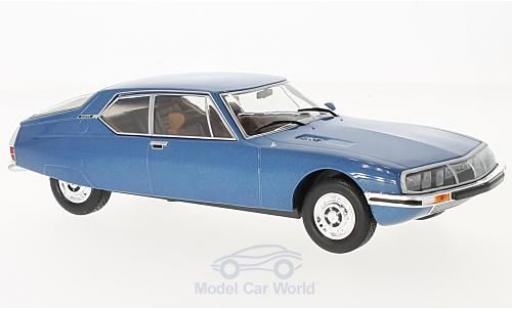 Diecast model cars Citroen SM Coupe metallic blue 1970 1/24 WhiteBox