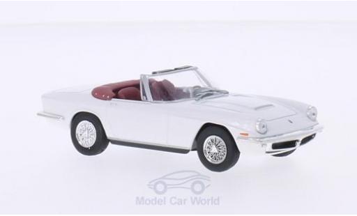 Diecast model cars Maserati Mistral Spyder white 1/43 WhiteBox